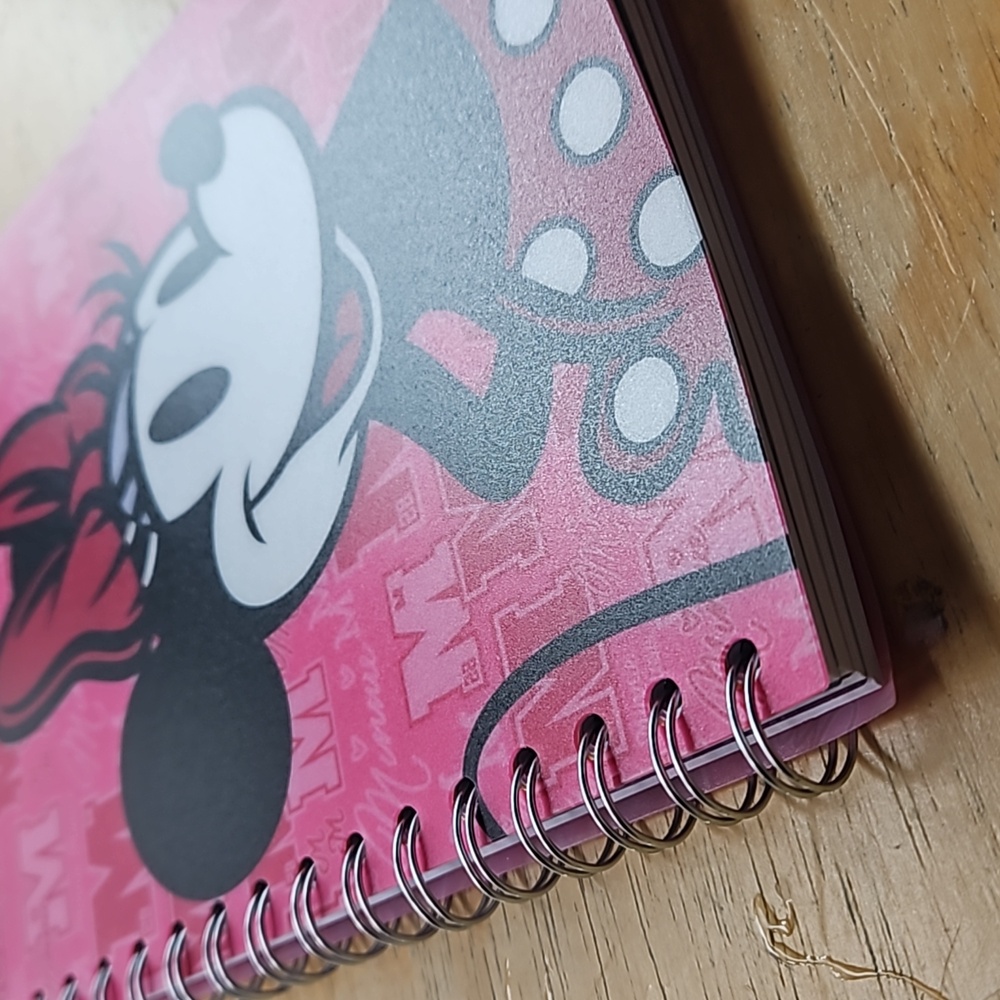 MINNIE MOUSE JOURNAL - Picture 8 of 12